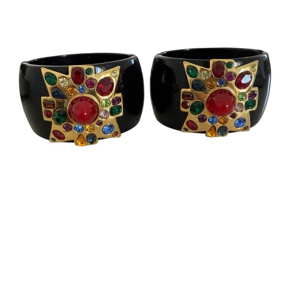 SET OF TWO Kenneth Jay Lane Large Ruby Center Black Maltese Cross Cuff bracelet - Picture 9 of 11